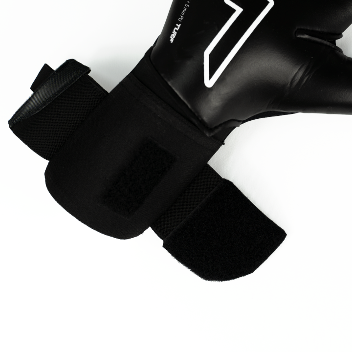 ARIES X TURF RINAT AD